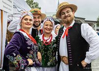 017_Prezydentowa_Marta_Nawrocka_Konkurs_najladniejszy_wieniec_dozynkowy _20260912_AS211408.jpg