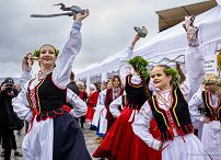 013_Prezydentowa_Marta_Nawrocka_Konkurs_najladniejszy_wieniec_dozynkowy _20260912_AS212249.jpg