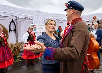 028_Prezydentowa_Marta_Nawrocka_Konkurs_najladniejszy_wieniec_dozynkowy _20260912_AS213668.jpg