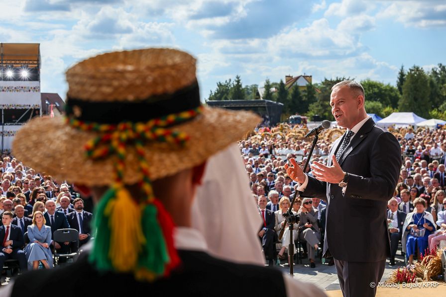 051_Para_Prezydencka_Dozynki_Tryncza_20260913_MWB11982.jpg