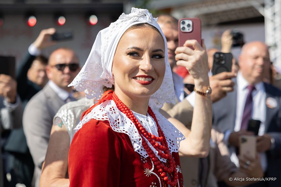 043_b_Para_Prezydencka_Dozynki_Tryncza_20260913_AS214806.jpg