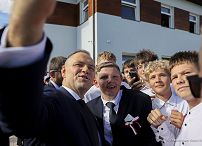 27_Karol_Nawrocki_nadanie_Centrum_Kultury_imienia_Sierzanta_Sztobowego_MIchaela_Ollisa_20260916_PK1_0687.jpg