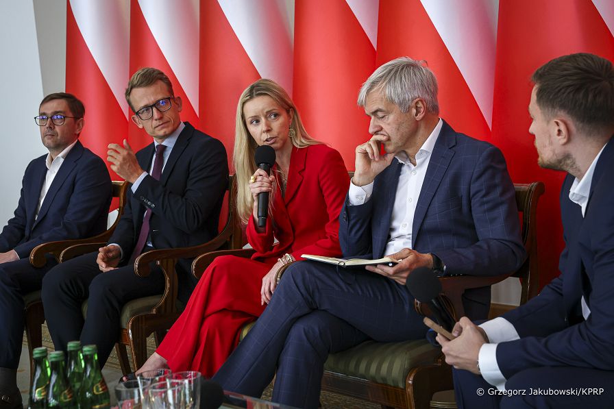 32_Pawel_Szefernaker_Adam_Andruszkiewicz_konferencja_Technologie_Przelomowe_20260916_GJB_9986.jpg