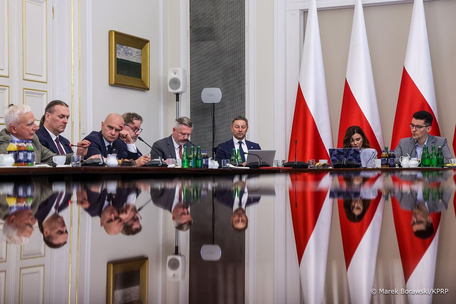 006_Minister_Karol_Rabenda_Rada_Energii_i_Zasobow_Naturalnych_20260916_MB1_3210.jpg