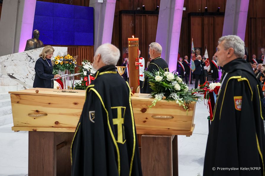 003_Minister_Agnieszka_Jedrzak_uroczystosci_pogrzebowe_ks_Lukasza_Malkowskiego_20260917_PK1_1196.jpg