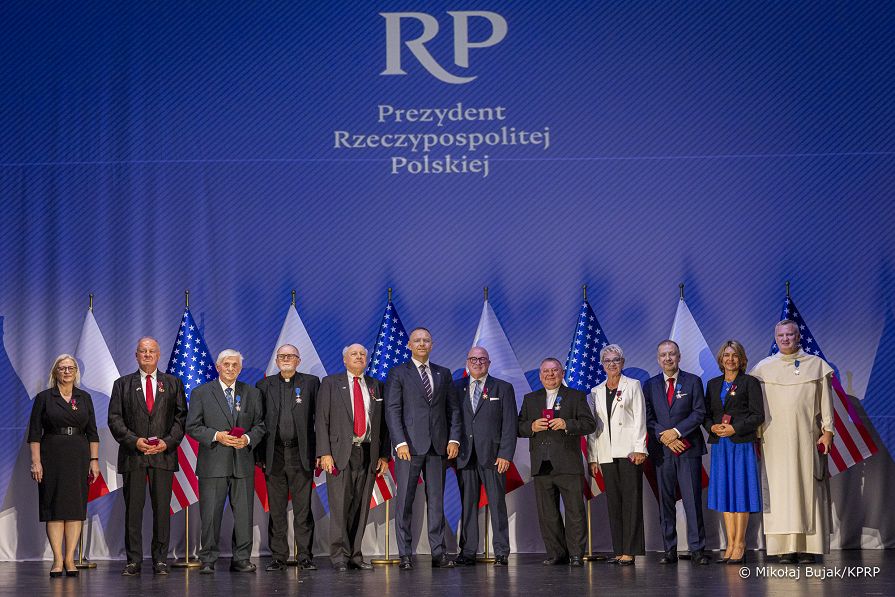 024_Karol_Marta_Nawroccy_Spotkanie_Polonia_USA_20260920_MWB13138.jpg