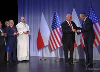 022_Karol_Marta_Nawroccy_Spotkanie_Polonia_USA_20260920_MWB26063.jpg