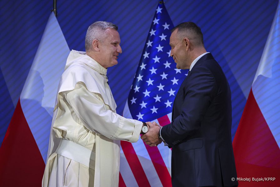 013_Karol_Marta_Nawroccy_Spotkanie_Polonia_USA_20260920_MWB25787.jpg