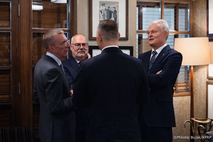 014_Prezydent Karol Nawrocki_Spotkanie z Prezydentami Estonii Litwy i Łotwy_21-09-2026_MWB14267.jpg.JPG
