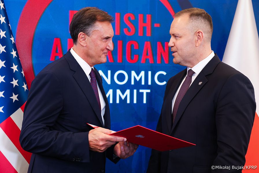 043_A_Prezydent Karol Nawrocki_Ceremonia wręczenia odznaczeń państwowych w Instytucie Pileckiego_22-09-2026_MWB15575.jpg.JPG