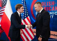 042_A_Prezydent Karol Nawrocki_Ceremonia wręczenia odznaczeń państwowych w Instytucie Pileckiego_22-09-2026_MWB15542.jpg.JPG