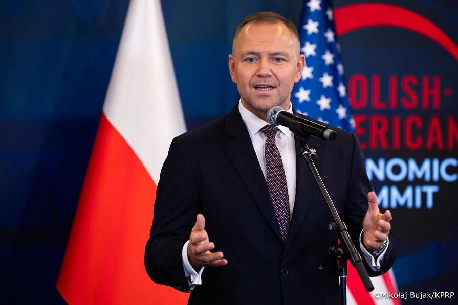 045_A_Prezydent Karol Nawrocki_Ceremonia wręczenia odznaczeń państwowych w Instytucie Pileckiego_22-09-2026_MWB27818.jpg.JPG