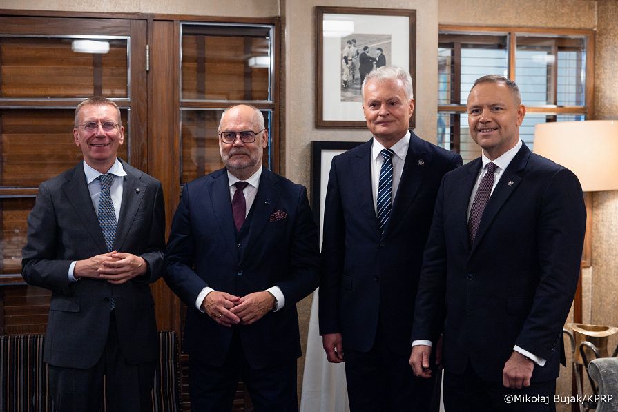 015_Prezydent Karol Nawrocki_Spotkanie z Prezydentami Estonii Litwy i Łotwy_21-09-2026_MWB14325.jpg.JPG