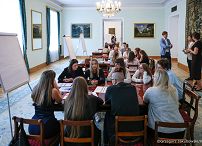 022_Minister Mateusz Kotecki_Seminarium w Dniu Pamięci Ofiar Zagłady z Zaburzeniami Psychicznymi_22-09-2026_GJB_1740.jpg.JPG
