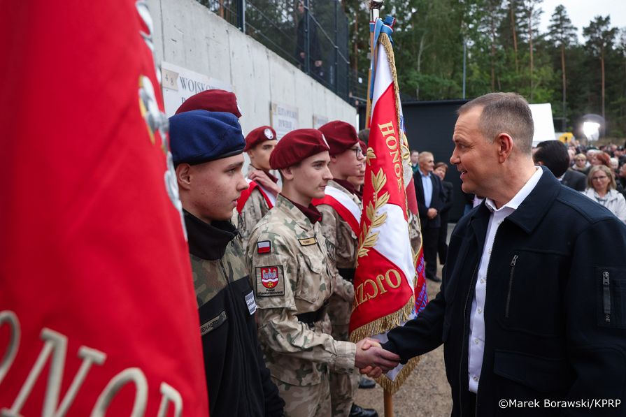 002_Prezydent Karol Nawrocki_Boguty-Pianki_Uroczyste otwarcie strzelnicy sportowej_25-09-2026_MB1_4596.jpg.JPG