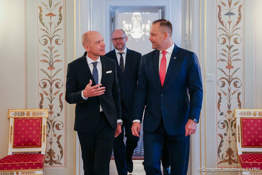 048_Prezydent Karol Nawrocki_Listy uwierzytelniające_JE Pan Jonathan Conlon, JE Pan Andrej Slapničar, Ambasador Republiki Słowenii w RP_28-09-2026_GJB_4291.jpg.JPG