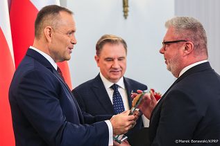 004_Prezydent Karol Nawrocki_XVIII edycja konkursu Pracodawca Przyjazny Pracownikom_30-09-2026_MB2_5228.jpg.JPG