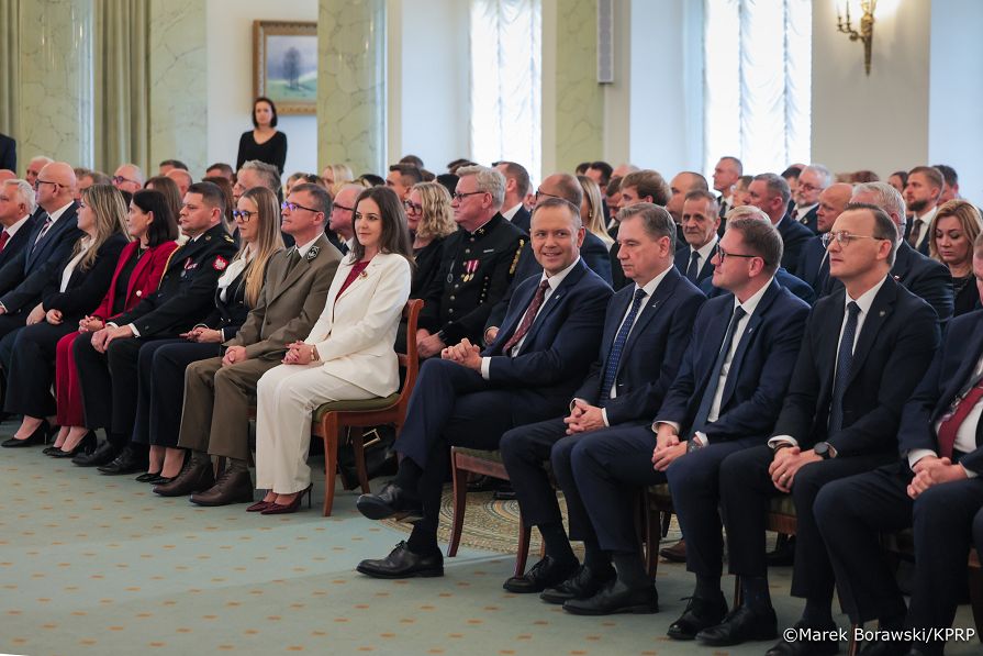 003_Prezydent Karol Nawrocki_XVIII edycja konkursu Pracodawca Przyjazny Pracownikom_30-09-2026_MB2_5183.jpg.JPG