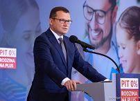 005_Konferencja wokół rozwiązań podatkowych dla rodzin_04-09-2026_GJB_3244.jpg.JPG